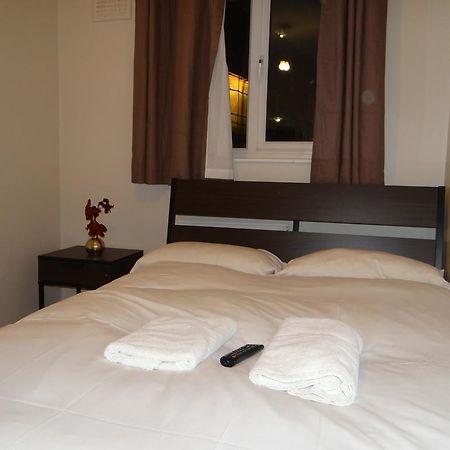 Vallance Road House Hotel ลอนดอน ภายนอก รูปภาพ