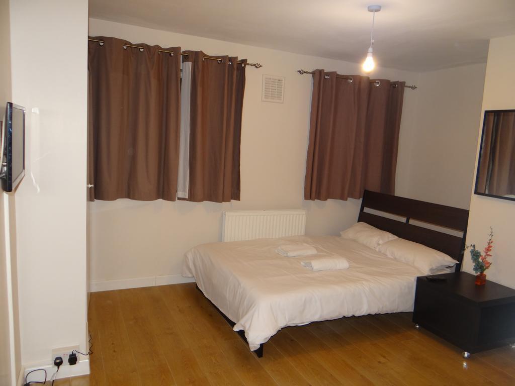 Vallance Road House Hotel ลอนดอน ภายนอก รูปภาพ