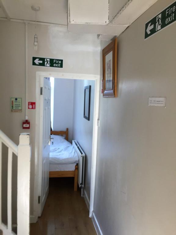 Vallance Road House Hotel ลอนดอน ภายนอก รูปภาพ