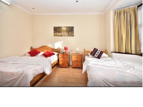 Vallance Road House Hotel ลอนดอน ภายนอก รูปภาพ